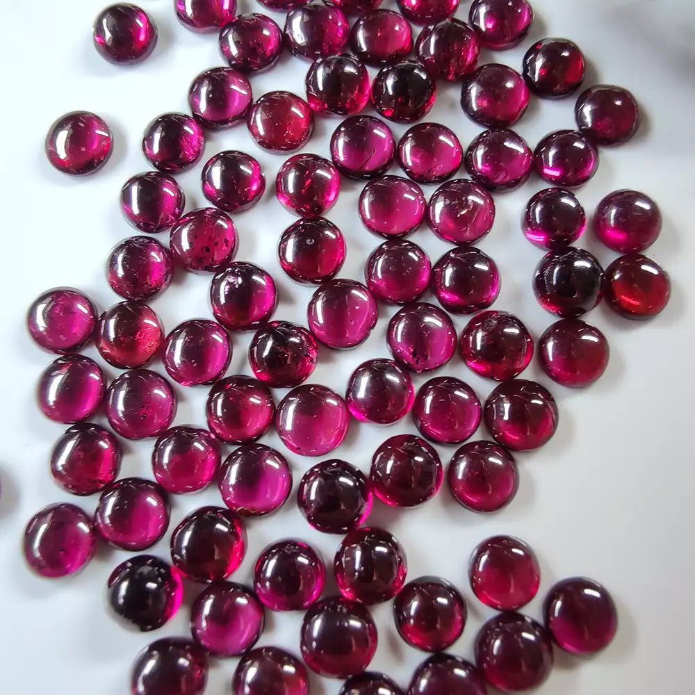 Faceted Round Almandine Garnet Beads (5mm)