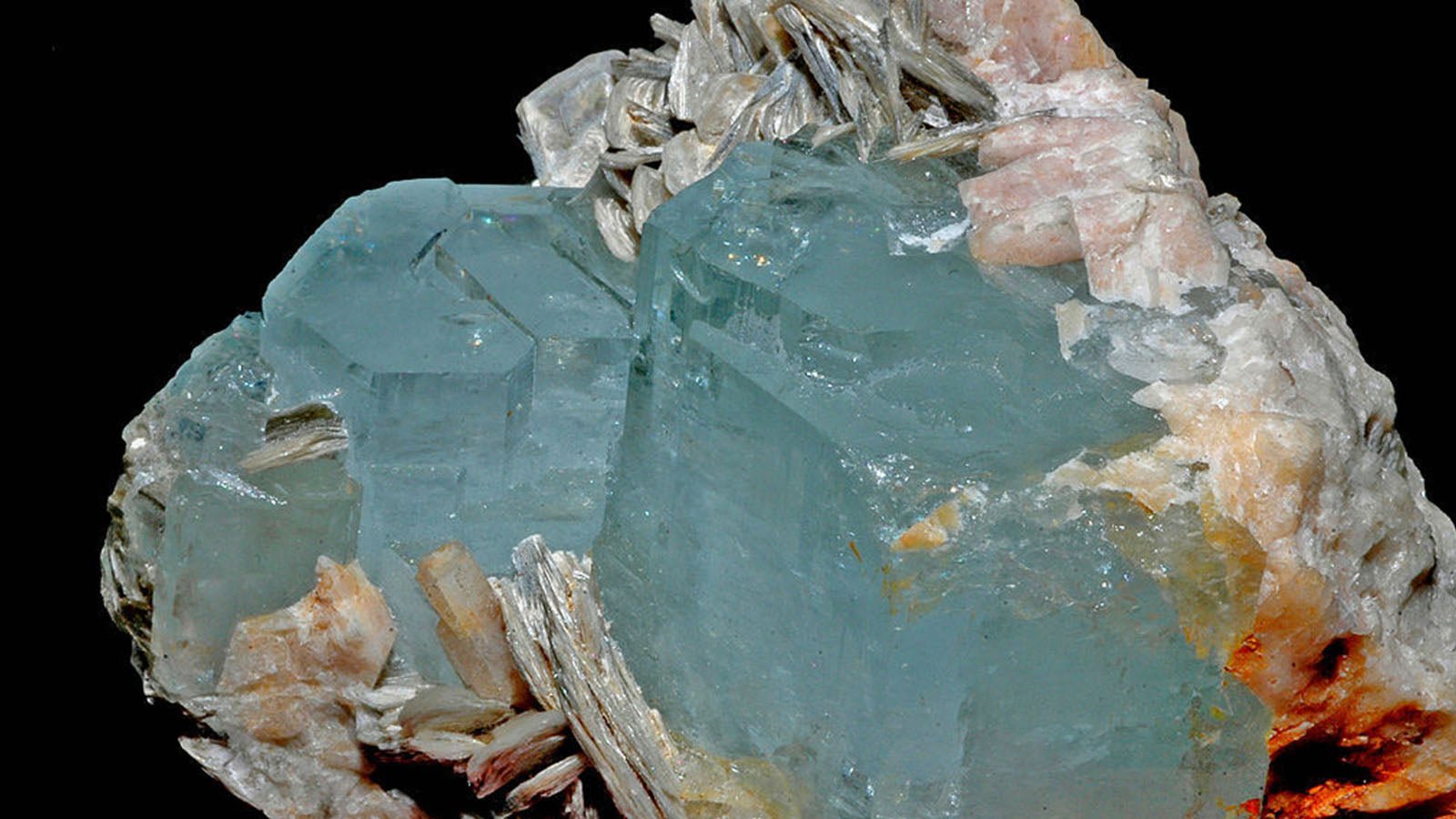 Aquamarine | The Stone Of Truth - Anima Mundi Crystals