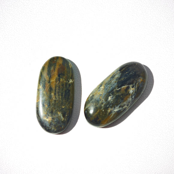 Jaspe Alemán · Cabujón Oval