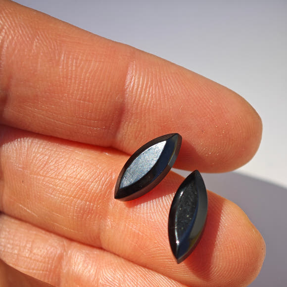 Obsidiana Negra · Par Cabujón Marquesa