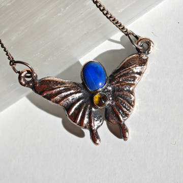 Colgante Mariposa · Lapis Lazuli