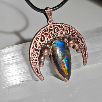 Moon Pendant · Rainbow Labradorite