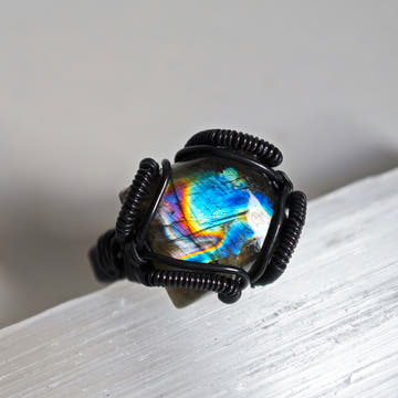 Spectral Labradorite Ring · Copper