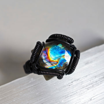 Anillo Labradorita Fuego Espectral