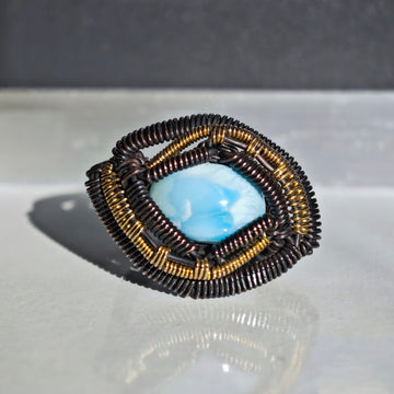 Anillo Larimar Engarzado - Cobre Negro y Latón