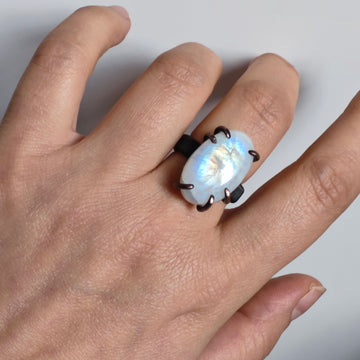 Anillo Piedra Luna Arcoíris Engarzado - Cabujón Ovalado - 0