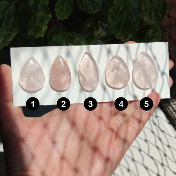 Cabujones de Cuarzo Rosa en Forma de Lagrima