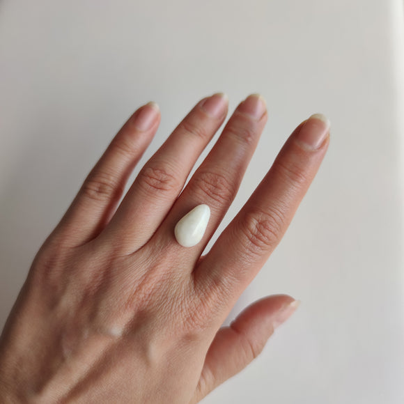 Cabujones de Ópalo Lechoso Blanco