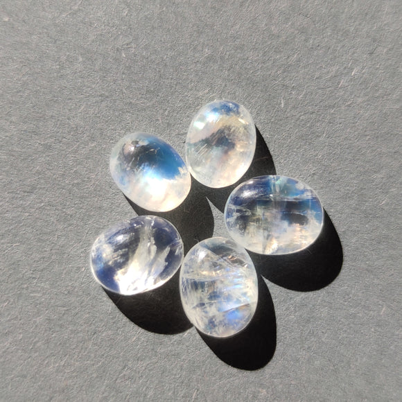 Cabujones Ovalados de Piedra Luna 10mm