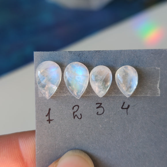 Piedra Luna en Forma de Lágrima