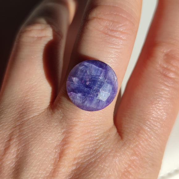 Cabujones de Sillimanita Azul en Tallado Rosa