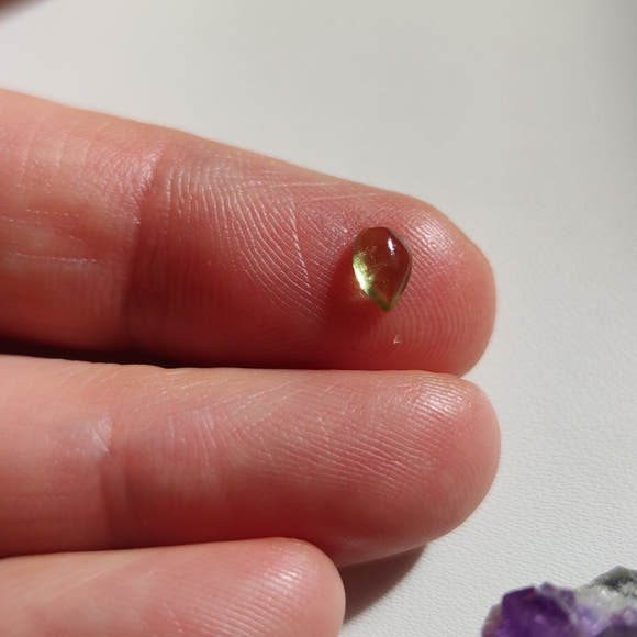 Mini Peridot Teardrop 6x4mm