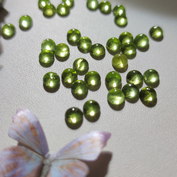 Cabujones Mini Redondos de Peridoto 5mm