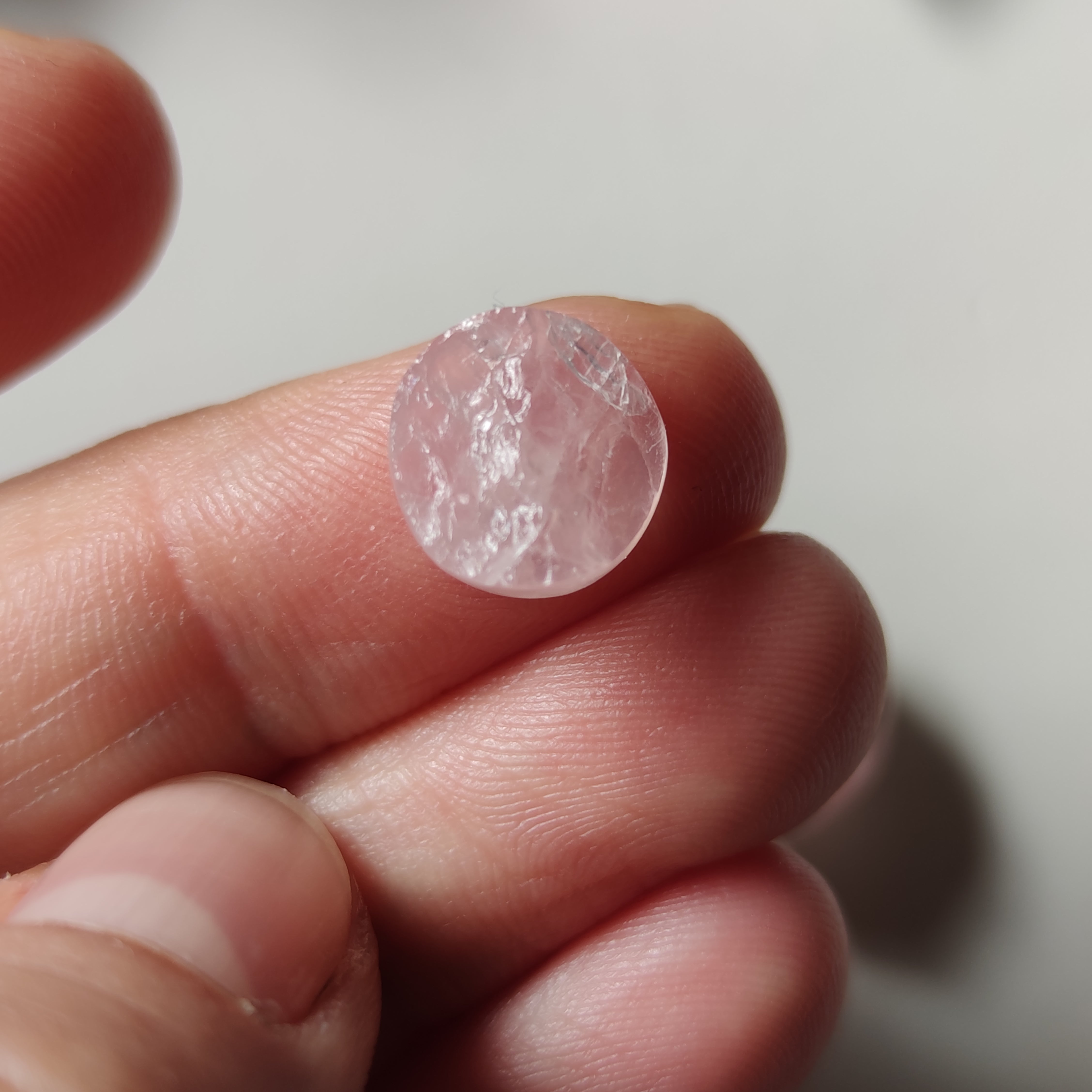 Cabujón Pequeños de  Cuarzo Rosa en Bruto