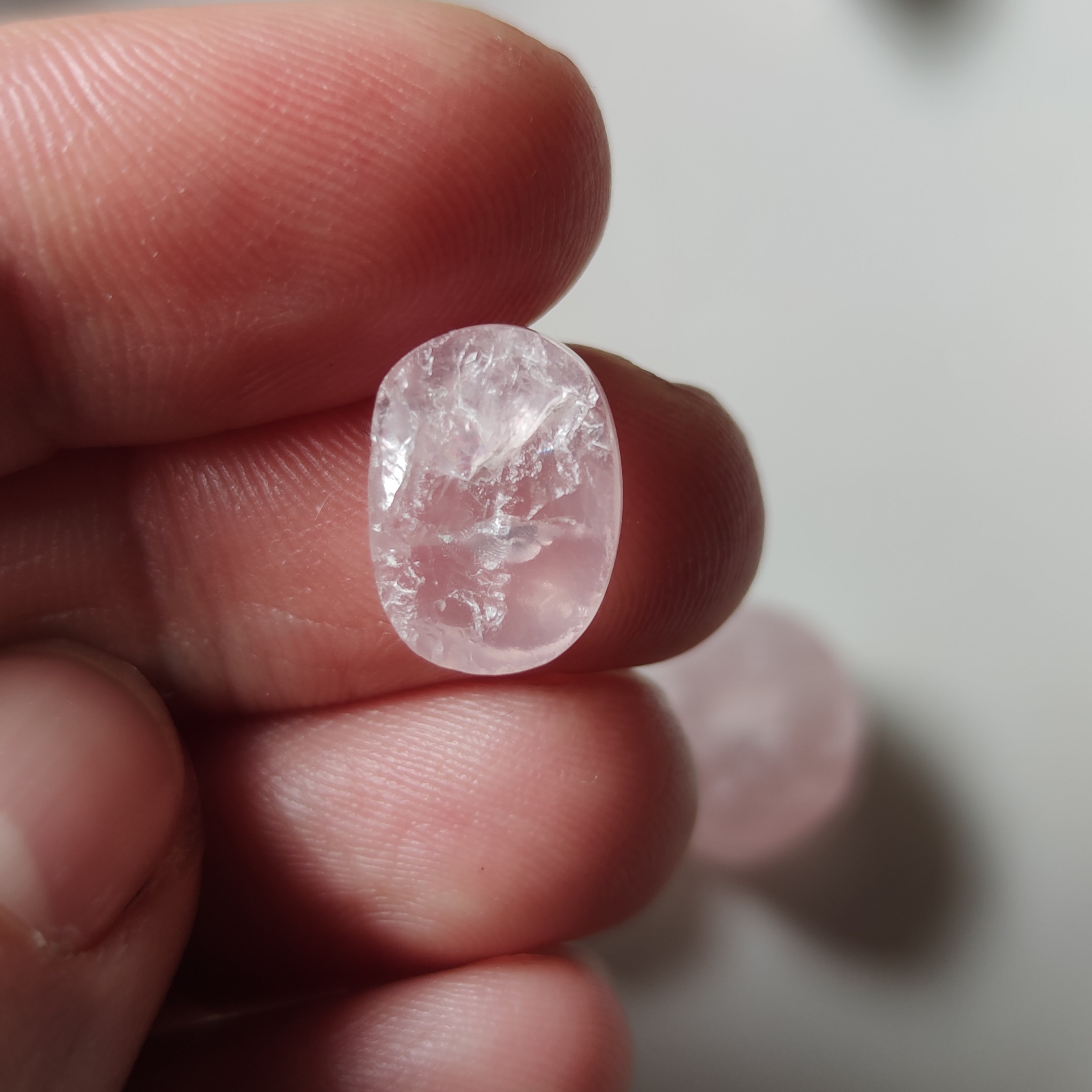 Cabujón Pequeños de  Cuarzo Rosa en Bruto