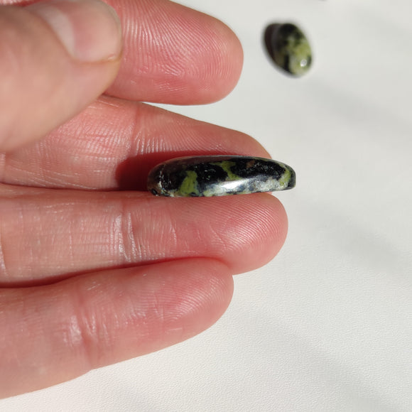 Cabujones de Serpentina