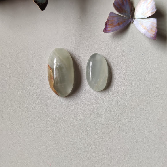 Hand-Carved Oval Blue Calcite