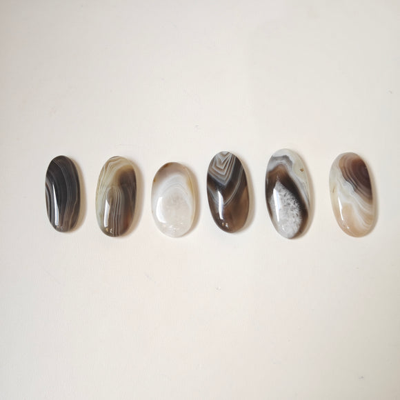 Ágata de Botsuana Cabujones Ovalados