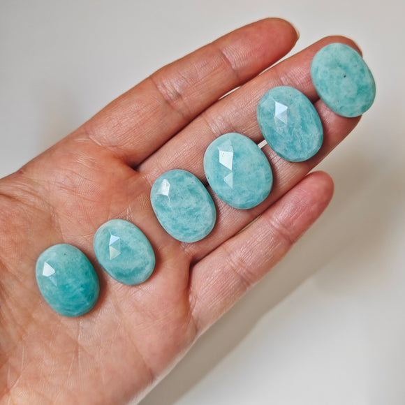 Amazonita Cabujones Ovalados Tallado Rosa