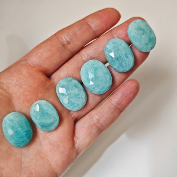 Amazonita Cabujones Ovalados Tallado Rosa