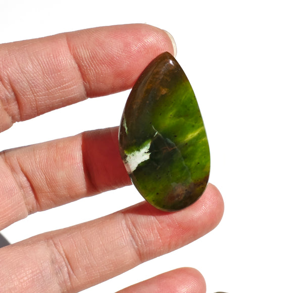 Calcedonia de Cromo Cabujones Forma Libre