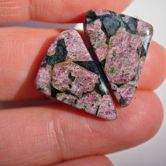 Eudialita Cabujones Pares