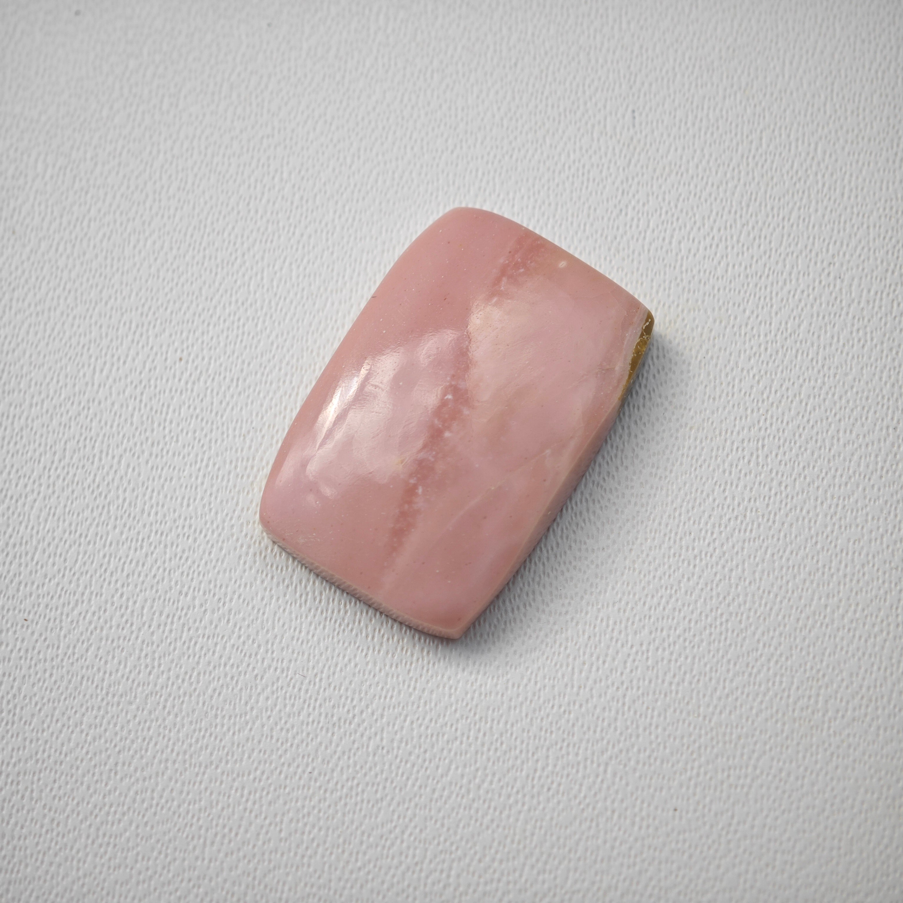 Ópalo Rosa Australiano Cabujón Rectangular
