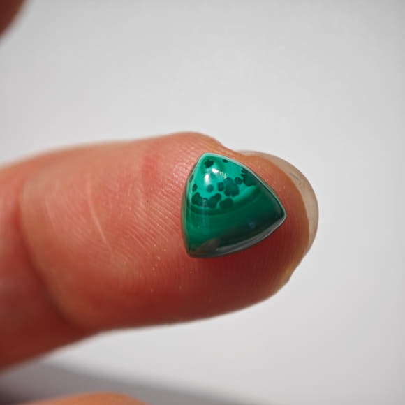 8mm Malachite Triangular Cabochons