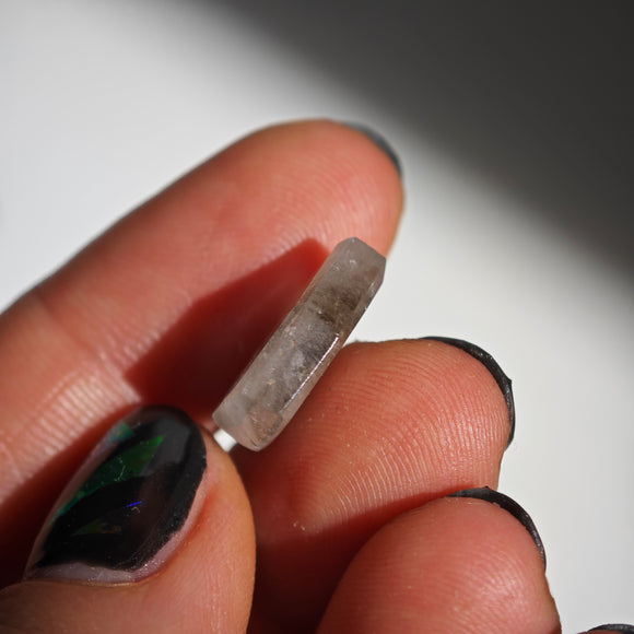 Rebanada Facetada de Cuarzo Ahumado