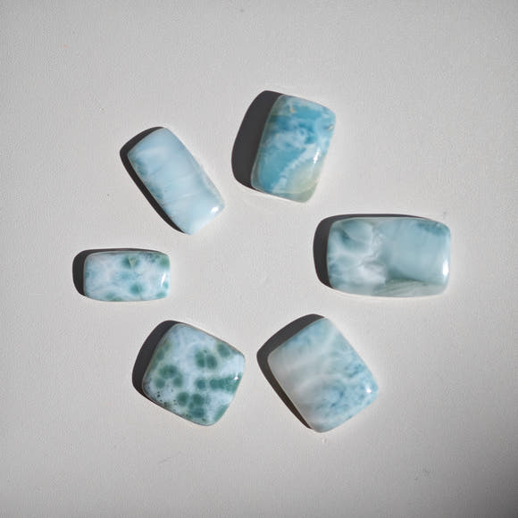 Cabujones Rectangulares de Larimar
