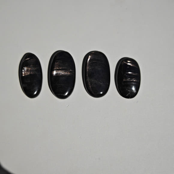Hiperstena Oval · Cabujón Schiller