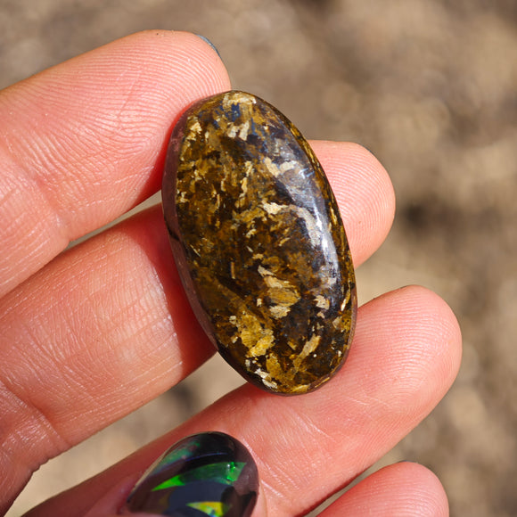 Cabujones Ovalados de Broncita