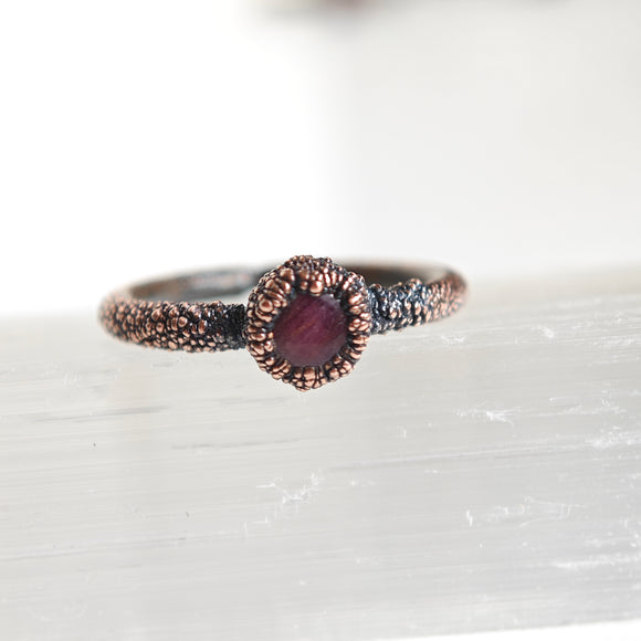 Anillo Rubí- Electroformado en Cobre