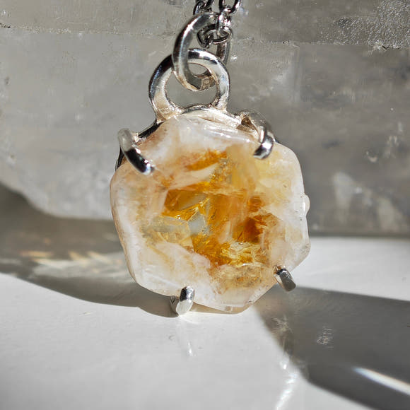 Colgante Citrino · Hexagonal Garras
