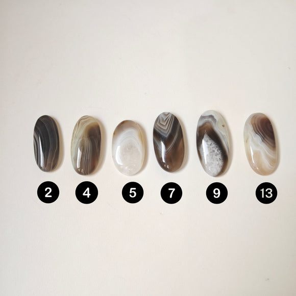 Ágata de Botsuana Cabujones Ovalados
