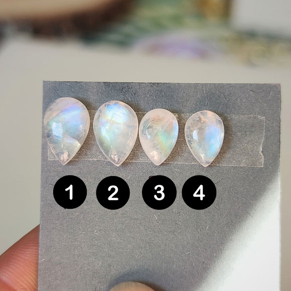 Piedra Luna en Forma de Lágrima