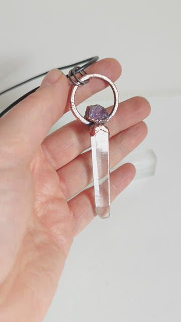 Hoop Pendant · Laser Quartz and Amethyst - 0