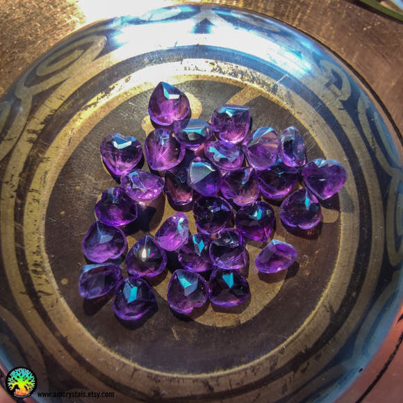 1x Faceted Amethyst Heart Shape Crystal - Anima Mundi Crystals