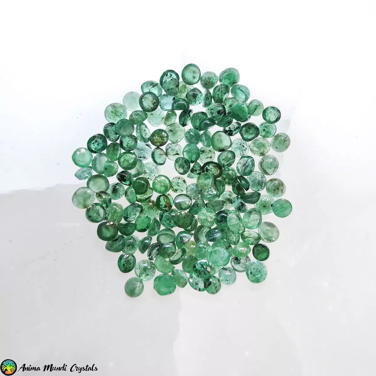 2.5mm Emerald Round Cabochons - 5pcs - Anima Mundi Crystals