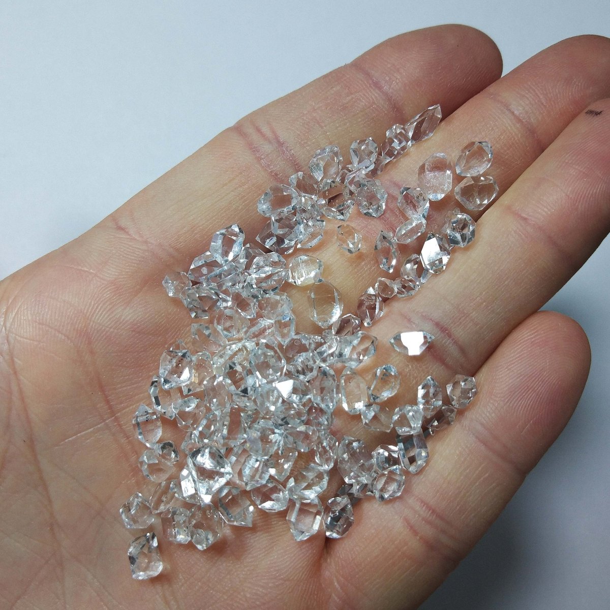 Diamantquarz 6–8 mm, 3 Stück – Anima Mundi Crystals