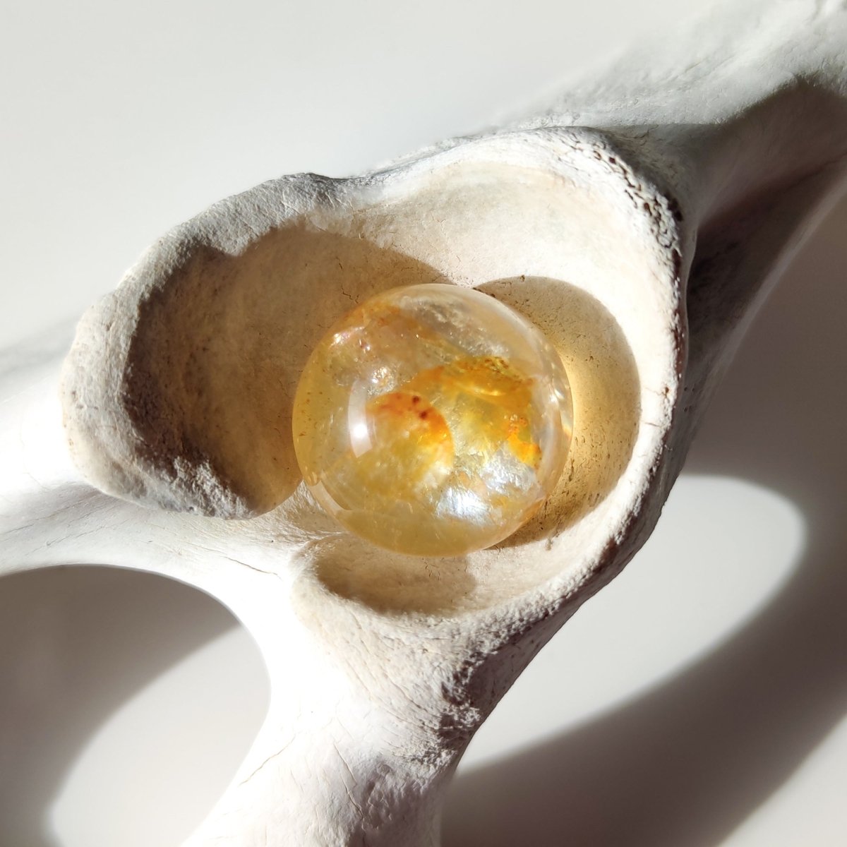 Golden Healer Quartz with Dentrite Inclusions Spheres - Anima Mundi Crystals